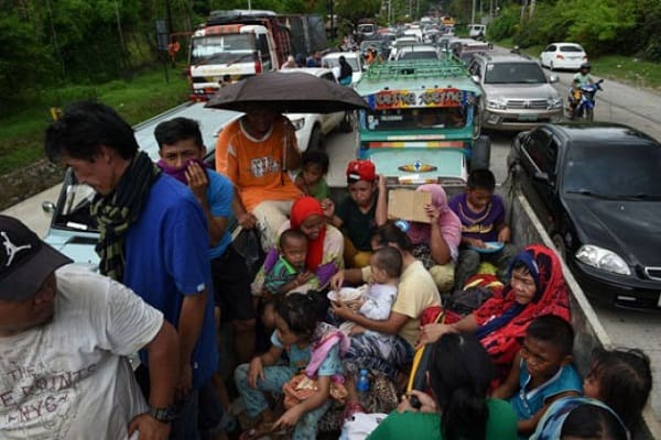 Muslim Filipina di Marawi tengah mengungsi. Foto: AP