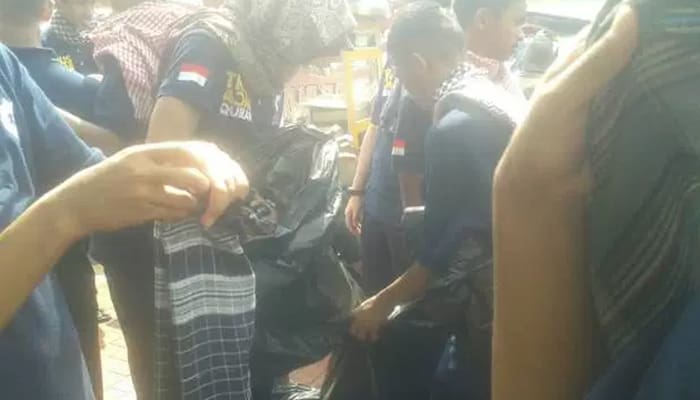 Kami Bersih-bersih Supaya Dapat Pahala dari Allah 1 Santri DAQU, Aksi Simpatik 55