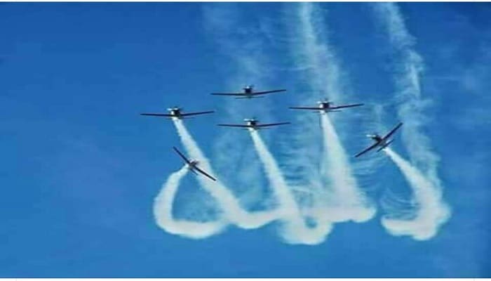 Pesawat TNI Bentuk Formasi Lafadz Allah, Netizen: Subhanallah 1