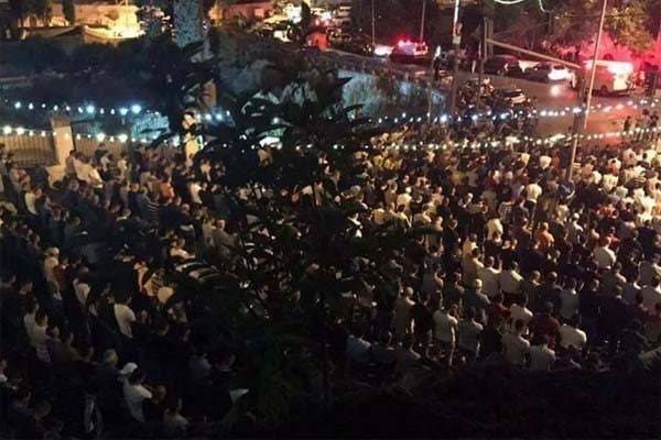 Shalat Isya di Al-Aqsha. Foto: PIC