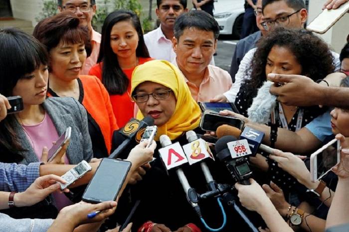 Halimah Yakob; Presiden Muslimah Pertama Singapura yang Pernah Jualan Nasi Padang 1 Foto: Reuters