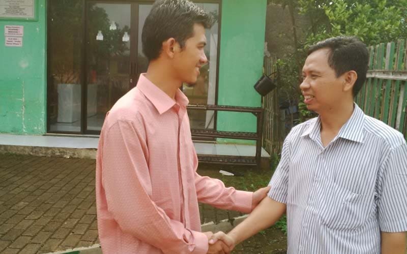 Pengertian dan Syarat Nazar, Etika Berjabat Tangan Keutamaan Mengucapkan Salam, Arti Jazakumullah Khairan Katsir
