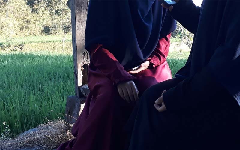 berhijab tapi masih menggunjing, Hijab Punuk Unta
