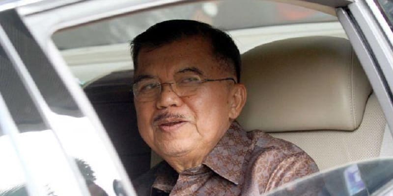 Wakil Presiden Jusuf Kalla yang merupakan Politisi senior dari Partai Golkar

Foto: Tribun