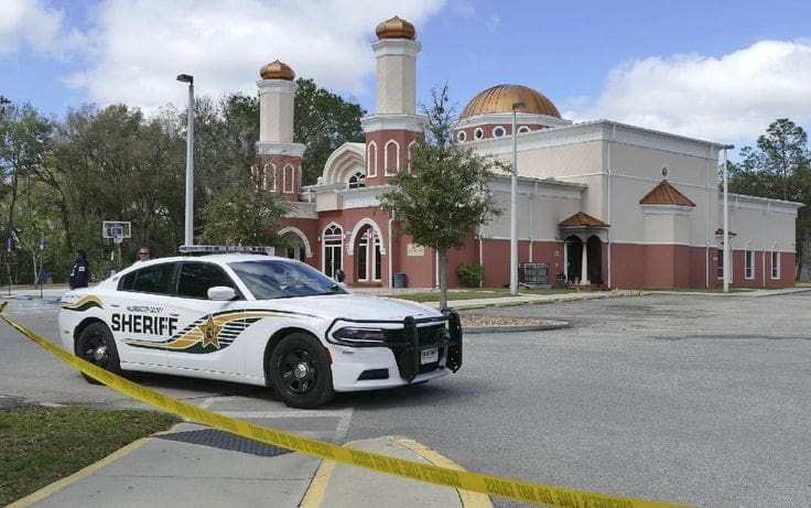 Pelempar Daging Babi ke Masjid AS Divonis 15 Tahun Penjara 1 Foto: Pinterest