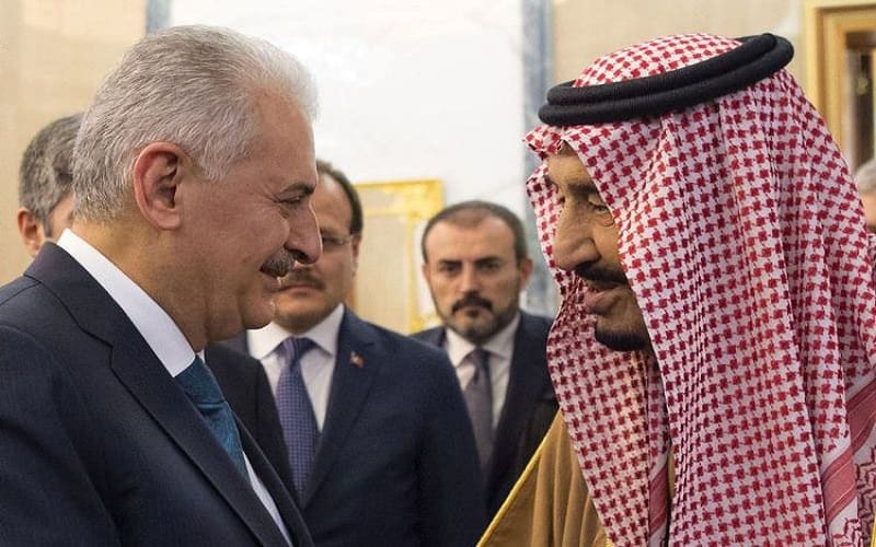 Perdana Menteri Turki Binali Yildirim dan Raja Arab Saudi Salman bin Abdulaziz

Foto: Al-Jazeera