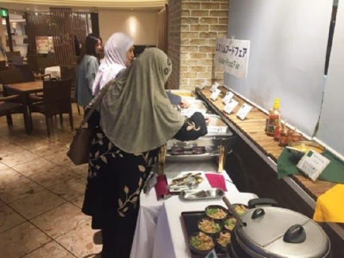 Ini Daerah Wisata ‘Ramah Muslim’ di Jepang 1 Suasana salah satu retoran halal di Jepang. Foto: Halallifestyle
