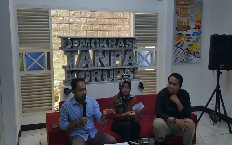 Diskusi Demokrasi Tanpa Korupsi di Sekretariat ICW, jalan Kalibata Timur IV D No. 6, Jakarta Selatan. Foto: Rhio/Islampos.