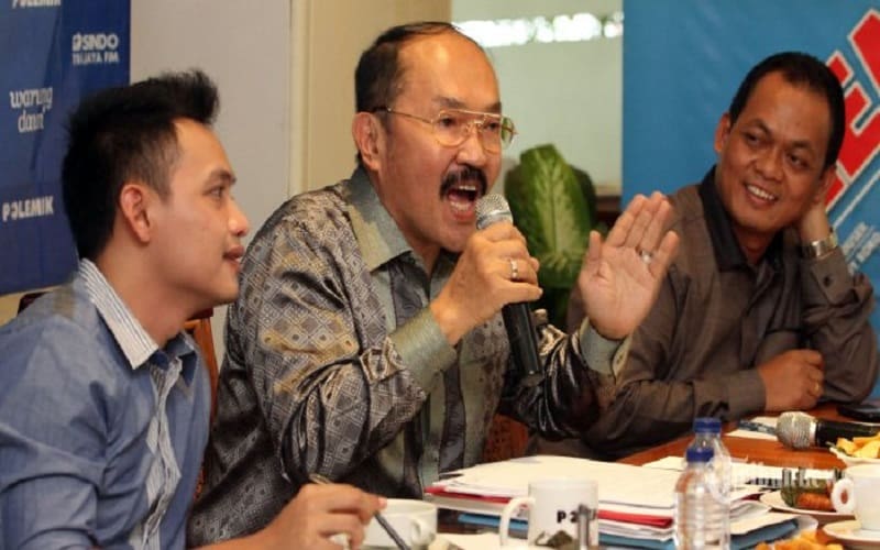 Kuasa Hukum Setya Novanto

Foto: TribunNews