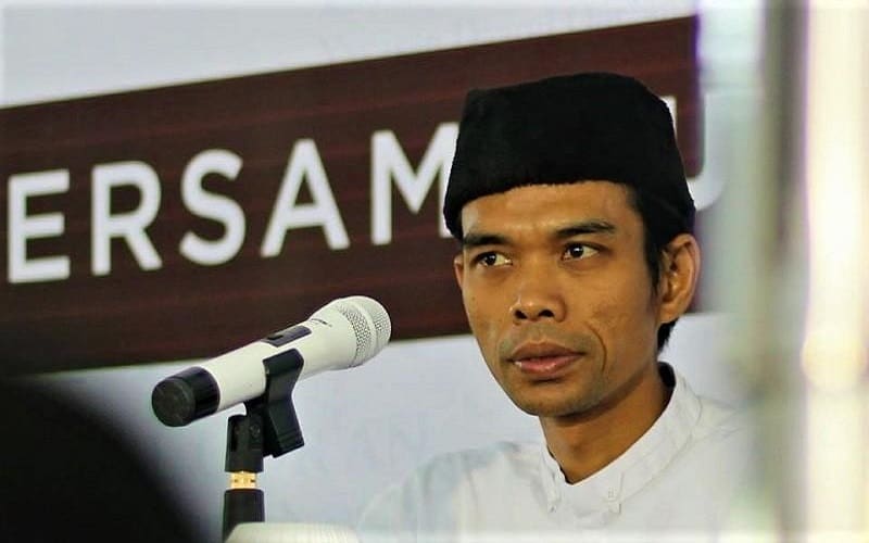 Ustaz Abdul Somad

Foto: Voa islam