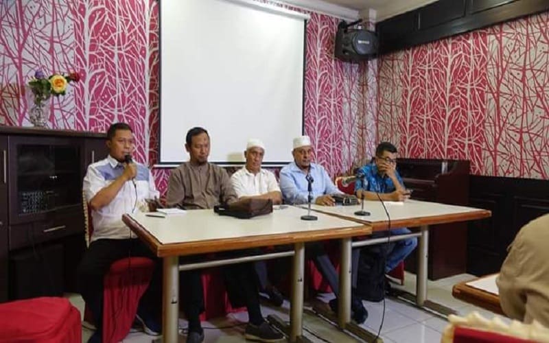Mantan Narapidana Terorisme berbicara dalam diskusi The Newsmaker Forum bertajuk “Mengurai Benang Kusut Terorisme” yang diselenggarakan di kawasan Juanda, Jakarta Pusat, Sabtu (19/5/2018). Foto: Rhio/Islampos