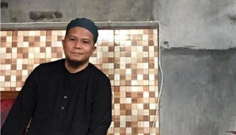 4 Musisi Indonesia yang Kini Berhijrah 3 4 Musisi Indonesia yang Kini Berhijrah 2