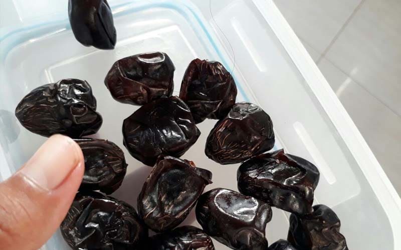 didoakan malaikat, Manfaat Memakan Kurma