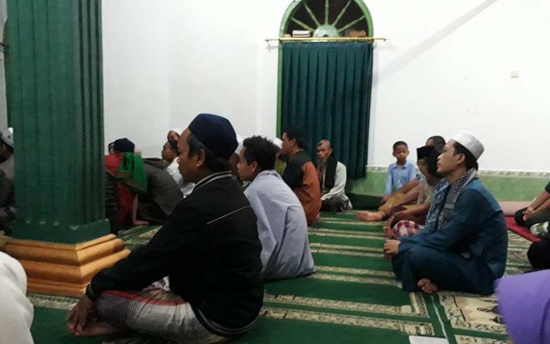 Inilah 7 Cara Obati Hati yang Sakit bagi Seorang Muslim 4 adab itikaf, Doa Tutup Majelis, Cara Obati Hati yang Sakit