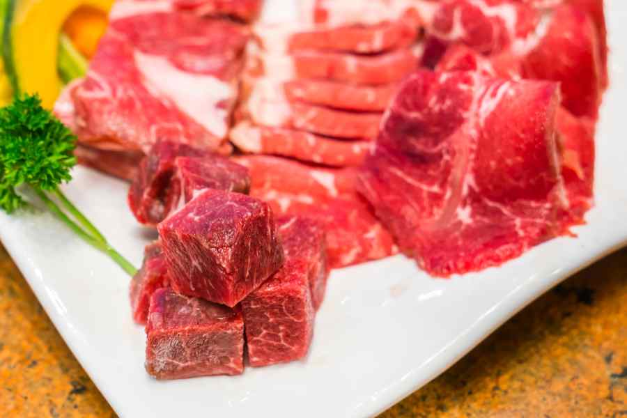 Daging Kambing yang Sudah Diracun