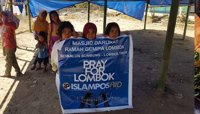 IslamposAid Dirikan Masjid dan Madrasah Darurat di Lombok 1