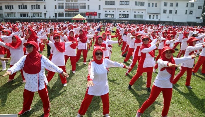 Peringatan Hari Jantung se-dunia di Gor Padjajaran, Kota Bandung, Ahad (28/10). Foto: Saifal/Islampos