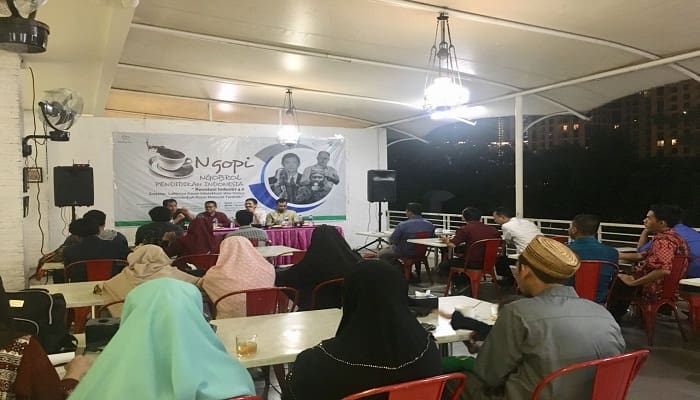 NGOPI (Ngobrol Pendidikan Indonesia) bertema "Revolusi Industri 4.0, Sarjana: Lahirnya Kaum Intelektual atau Hanya Menambah Pasar Manusia Terdidik?". Foto: Istimewa