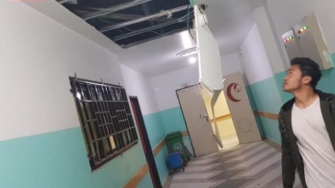 Kondisi Rumah Sakit Indonesia di Gaza yang rusak akibat serangan Israel. Foto: Suara/MER-C