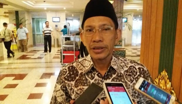Soal Rebo Wekasan, Ini Penjelasan PBNU 1 Ketua Pengurus Besar Nahdatul Ulama, Robikin Emhas saat menjawab pertanyaan di Hotel Kartika Chandra, Jakarta Pusat, Jumat, 14 Juli 2017. TEMPO/Irsyan