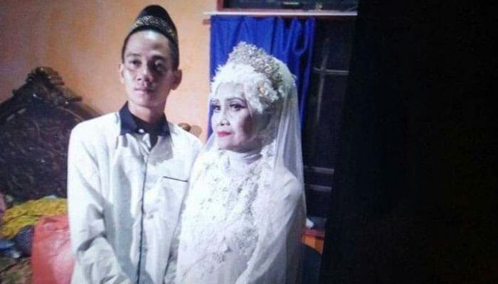 Kisah Pernikahan Nenek dan Pemuda Berusia 23 Tahun 1 pernikahan nenek dan pemuda