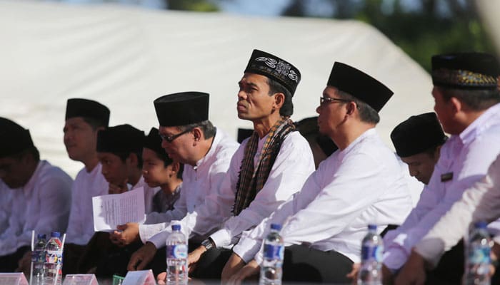 Romi Mengintimidasi UAS. ustaz abdul somad, uas, qunut