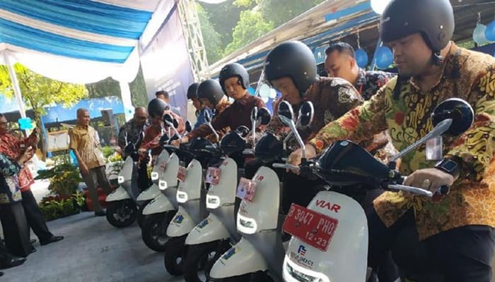 pemprov dki pakai motor listrik