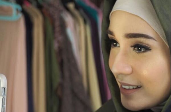Mau Istiqomah Berhijab? Ini Tips dari Dhini Aminarti 1 Foto: Instagram Dhini Aminarti