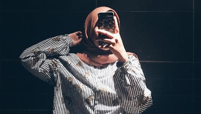 Ini 4 Adab Selfie yang Harus Diperhatikan Muslim 2 selfie