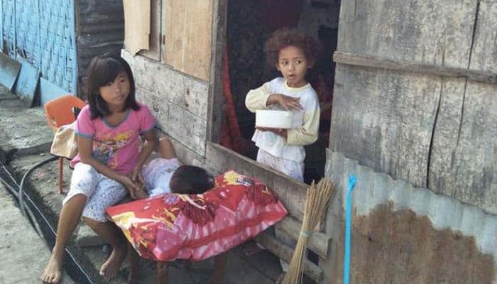 Ditinggal Ibu Pergi, Bocah 13 Tahun Terpaksa Berhenti Sekolah untuk Rawat 2 Adiknya 1 Ditinggal Ibu Pergi