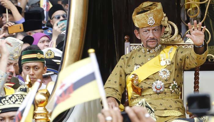 Sultan Hasanal Bolkiah, Sultan Hasanal Bolkiah