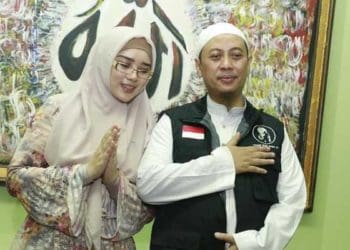Opick dan Bebi Silvana. Foto: detik