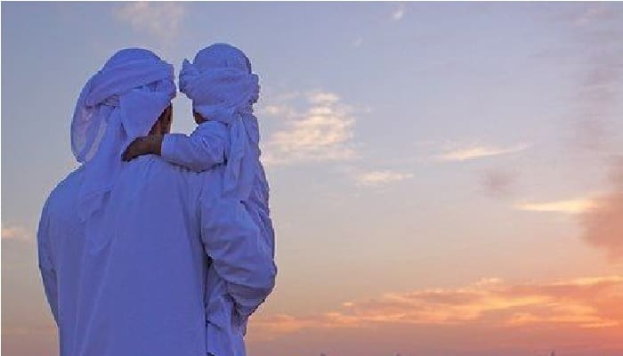 4 Tips Pengasuhan Anak dalam Hadis Nabi Muhammad ﷺ 4 Tips pengasuhan anak nasihat Lukman