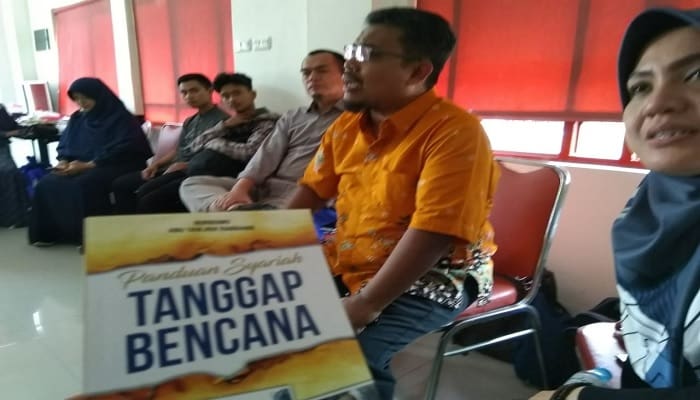 Fiqih Ibadah Disarankan Masuk Dalam Buku Panduan Syariah Tanggap Bencana 1 Buku Panduan Syariah Tanggap Bencana. Foto: Rhio/Islampos