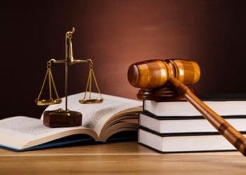 peradilan, Laila Ikram, Nusrat Choudhury hakim federal AS