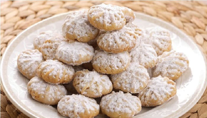 Kahk kuliner khas lebaran