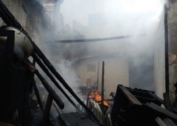 Kebakaran di Bandung tewaskan 2 lansia. Foto: Saifal/ Islampos