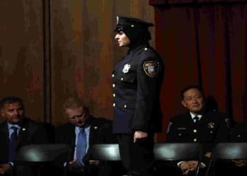 Sirein Tamimi saat dilantik oleh Walikota Paterson. Foto: Lohud