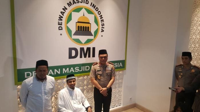 DMI Revitalisasi Puluhan Ribu Sound System Masjid di Seluruh Indonesia 1 DMI revitalisasi ribuan sound system masjid. Foto: Rhio/Islampos