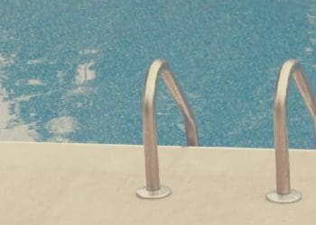 tips memilih baju renang muslimah: