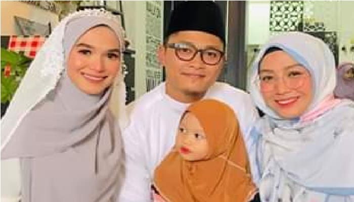 Viral, Kisah Istri Carikan Madu, Rela Suami Poligami 1 Keluarga Samuel Dzul. Foto: Facebook Nur Fathonah Abdul Rahim