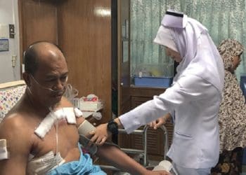 Ustaz Soleh salah satu guru sekolah agama swasta “Muaassah Ats-saqofah al- Islamiyah, Pombing” di daerah Penarik, wilayah Pattani ditembak cedera, pada Ahad malam, 30/6/2019. (Foto/MGROnli
