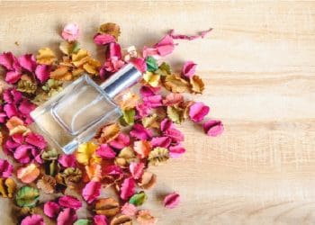 minyak kasturi, cara nabi memakai wewangian, hal yang disukai rasulullah, larangan memakai parfum,