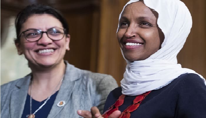 Israel Larang 2 Muslimah Anggota Kongres AS Masuki Yerusalem Timur dan Tepi Barat 1 Ilhan Omar dan Rashida Tlaib. Foto: MTV