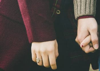 Sebaik-baik Wanita, Penyebab Suami Jadi Gemuk, Perbuatan yang Tidak Boleh Dilakukan Istri pada Suami, Adab Suami dan Istri, Cara Jadi Istri Shalihah, penyakit rumah tangga