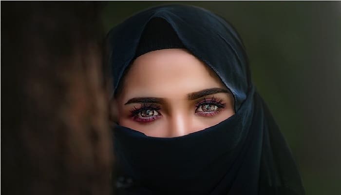 Karakter Terbaik dan Terburuk Wanita 3 Karakter Terbaik dan Terburuk Wanita 3 Wanita