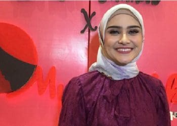 Zee Zee Shahab. Foto: KapanLagi