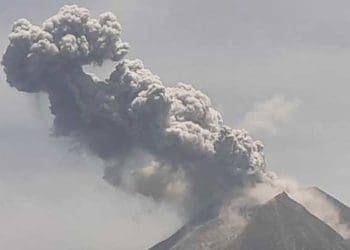 Gunung Merapi meletus. Foto: Detik