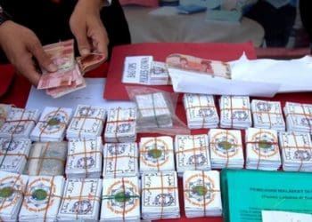 Aliran sesat di Sulawesi Selatan jual kartu surga kepada para pengikutnya. Foto: Oomph