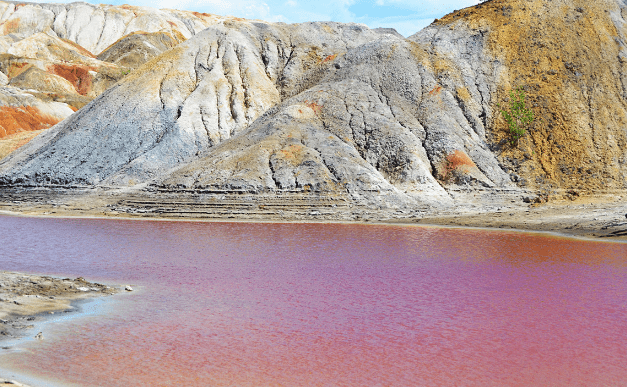 Mengagumkan, Tempat di Rusia Ini Bagai Pemandangan di Planet Mars 2 mars